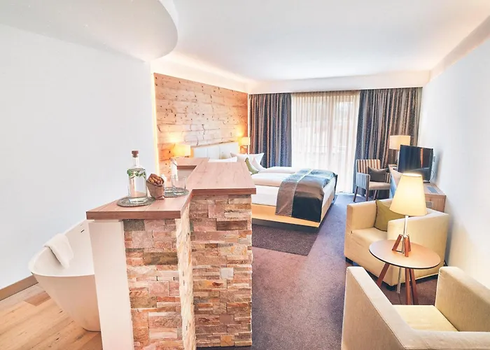 Eibl-brunner Hotel 4*